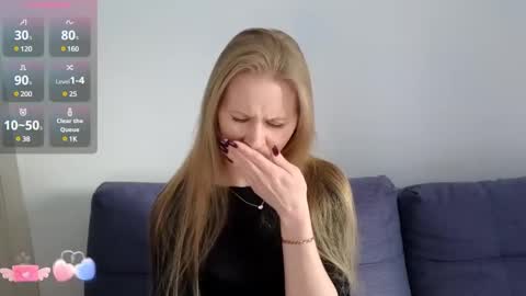 Snapshot of isabelallen chatting on February 26, 9:42 am isabelallen online show from February 26, 9:42 am