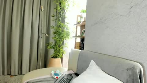 isabelastefano online show from May 5, 3:14 am