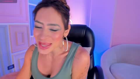 Isabel Bornner online show from February 27, 9:43 am