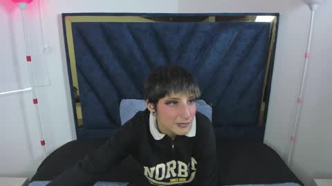 Snapshot of isabelcortezz chatting on September 9, 7:46 pm Isabel Cortez online show from September 9, 7:46 pm