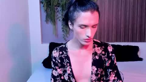 IsabelFernandez online show from September 25, 5:55 am