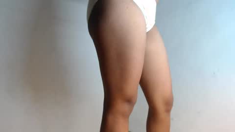 Isabell online show from June 23, 9:24 pm