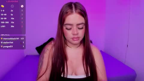 Isabella Arias online show from October 22, 8:58 am