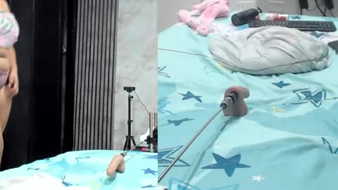 Snapshot of isabella_castro2 chatting on March 27, 3:56 am isabella_castro2 online show from March 27, 3:56 am