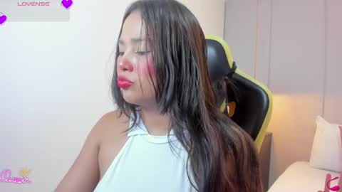 Isabel florez online show from May 20, 2:07 am