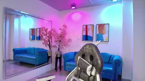 Snapshot of isabella_gomexx chatting on September 9, 3:28 am Isabella online show from September 9, 3:28 am