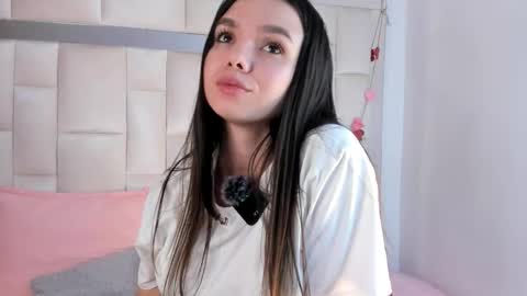 isabella_gomez11 online show from February 17, 8:59 pm