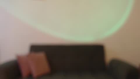 Snapshot of isabella_jones9 chatting on February 16, 12:52 am ISABELLA online show from February 16, 12:52 am