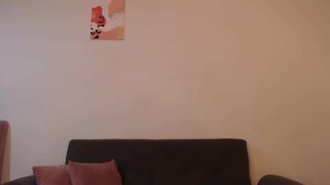 Snapshot of isabella_jones9 chatting on February 28, 3:15 am ISABELLA online show from February 28, 3:15 am