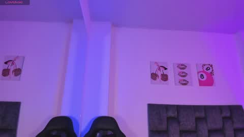 Isabella Moon9 online show from April 29, 5:30 pm