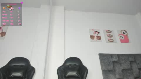 Isabella Moon9 online show from May 19, 11:27 am