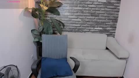 Camila online show from March 17, 11:57 am