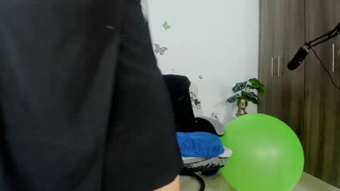 Isabella online show from May 10, 5:45 am