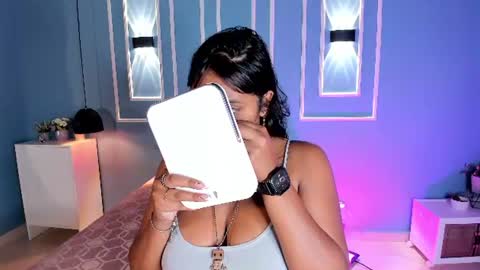 isabella zc online show from June 12, 11:42 am