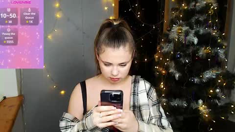Snapshot of isabellabler chatting on December 13, 1:01 pm isabellabler online show from December 13, 1:01 pm