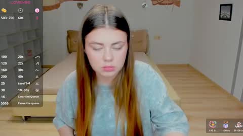 Snapshot of isabellabler chatting on March 10, 6:49 am isabellabler online show from March 10, 6:49 am