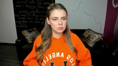 Snapshot of isabellabler chatting on October 21, 11:55 am isabellabler online show from October 21, 11:55 am