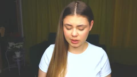 isabellabler online show from May 11, 11:38 am