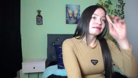 isabellacruz_69 online show from February 12, 2:01 pm