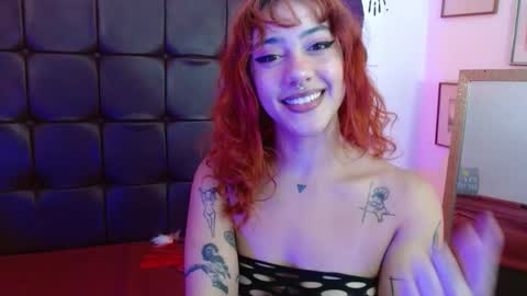 Snapshot of isabellakoff chatting on March 9, 12:09 pm Tati - online show from March 9, 12:09 pm