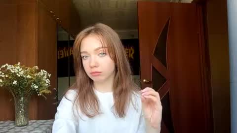 Lusy online show from July 26, 7:26 am