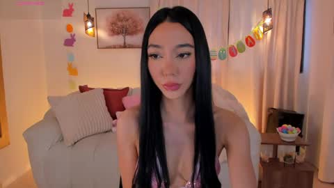 ISABELLA  online show from April 6, 4:08 pm