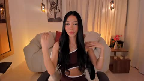 ISABELLA  online show from May 3, 4:24 pm