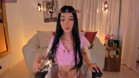 ISABELLA  online show from May 4, 5:09 pm