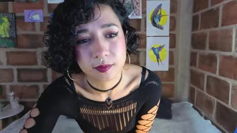 Isabela Paz online show from May 26, 12:56 pm