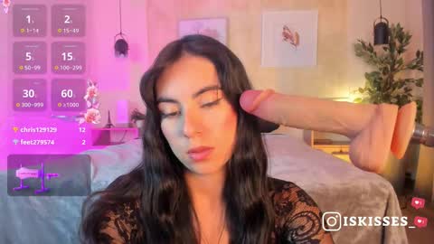   online show from March 27, 8:26 am