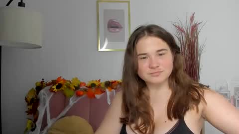 Snapshot of isabellcharm chatting on October 30, 4:52 pm Isabell online show from October 30, 4:52 pm