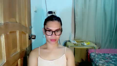 Ysa online show from May 13, 9:55 pm