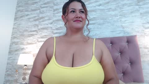 IsabellMendez online show from December 28, 2:11 am