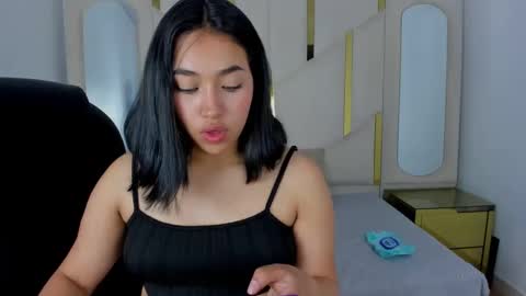isabellrodriguez18 online show from October 4, 1:47 am