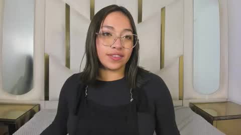 isabellrodriguez18 online show from February 22, 3:07 am