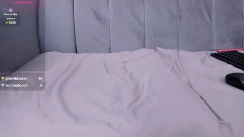 Isabellsmmith online show from January 31, 6:46 am