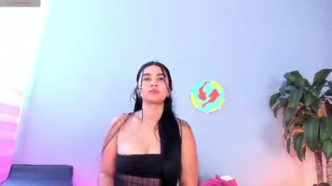 Isa online show from July 27, 5:53 pm