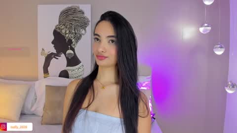 Isa Monroee  online show from February 7, 9:26 pm