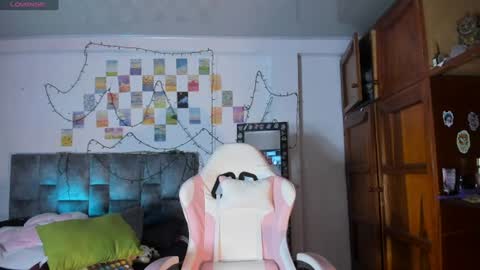 Snapshot of isangel_ chatting on June 16, 2:14 am Isabela online show from June 16, 2:14 am