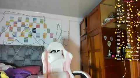 Snapshot of isangel_ chatting on June 23, 2:09 am Isabela online show from June 23, 2:09 am
