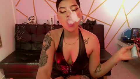 isabela online show from September 23, 6:49 am