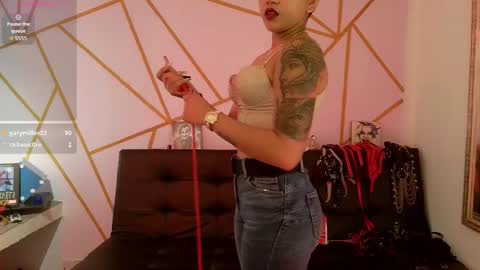 isabela online show from October 29, 11:17 pm