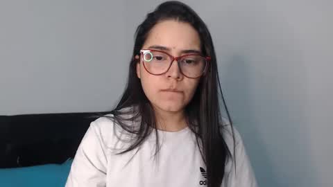 Snapshot of isemma chatting on March 7, 3:08 am Emma online show from March 7, 3:08 am