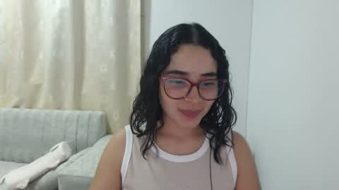 Emma online show from March 23, 2:59 am