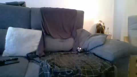 Snapshot of isi99999 chatting on January 4, 4:11 pm isi99999 online show from January 4, 4:11 pm