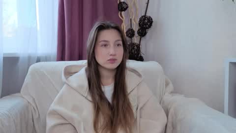 Olivia online show from October 17, 8:17 am