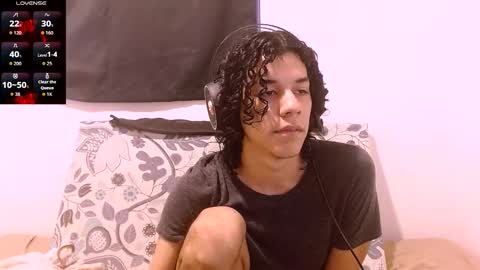 Snapshot of isidroglasc chatting on March 7, 11:13 pm Isidro online show from March 7, 11:13 pm