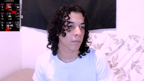 Snapshot of isidroglasc chatting on May 13, 4:21 am Isidro online show from May 13, 4:21 am