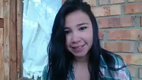 Snapshot of isis_moon88 chatting on October 12, 11:42 am isis online show from October 12, 11:42 am