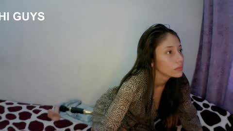 Snapshot of isis_pink chatting on February 17, 10:36 pm Alaya online show from February 17, 10:36 pm